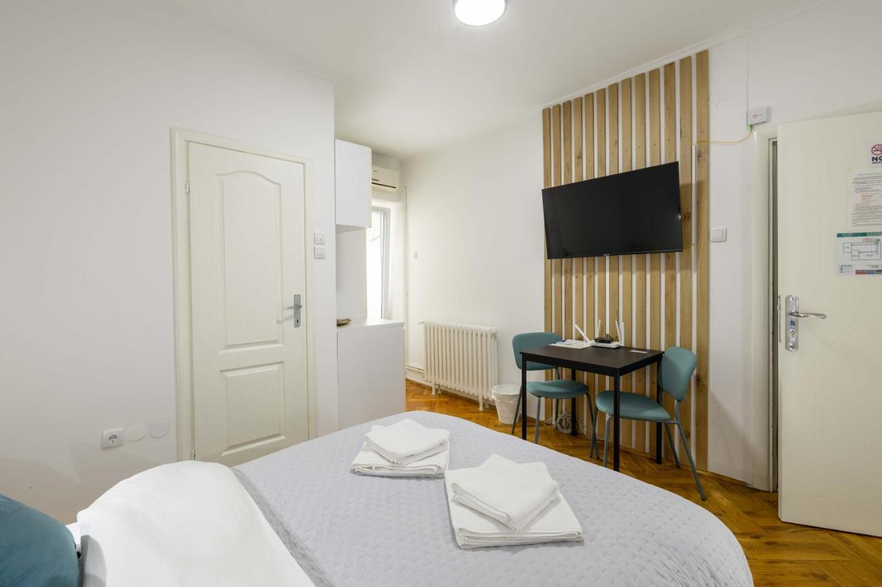 Old Town Rooms Nowy Sad Zewnętrze zdjęcie